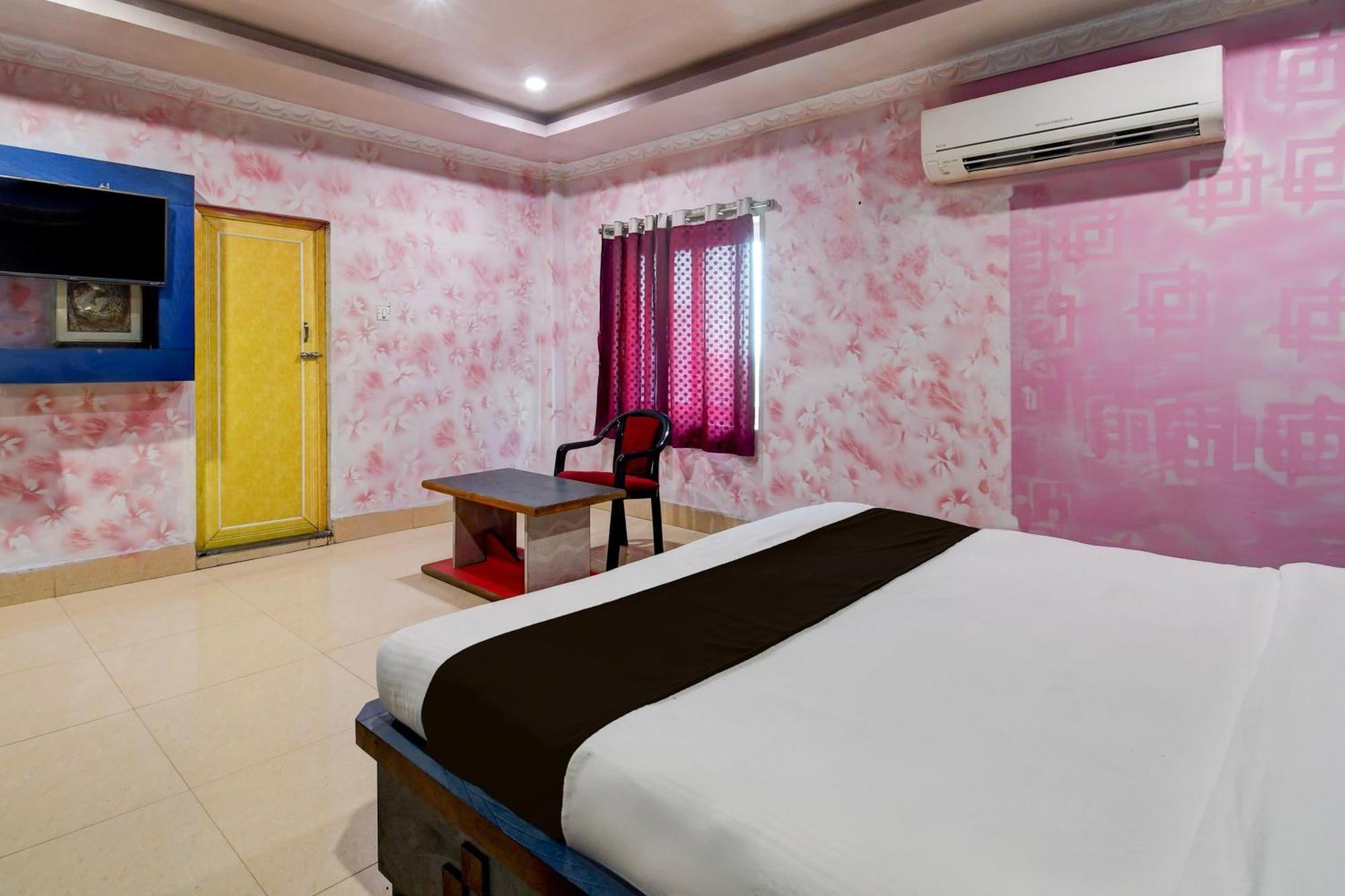 Hotel O Blue Royal Bhubaneswar Exterior foto