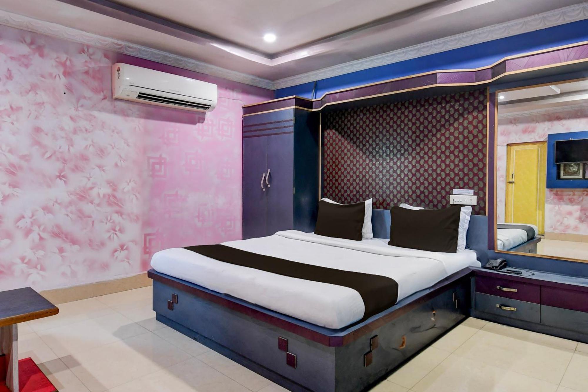 Hotel O Blue Royal Bhubaneswar Exterior foto