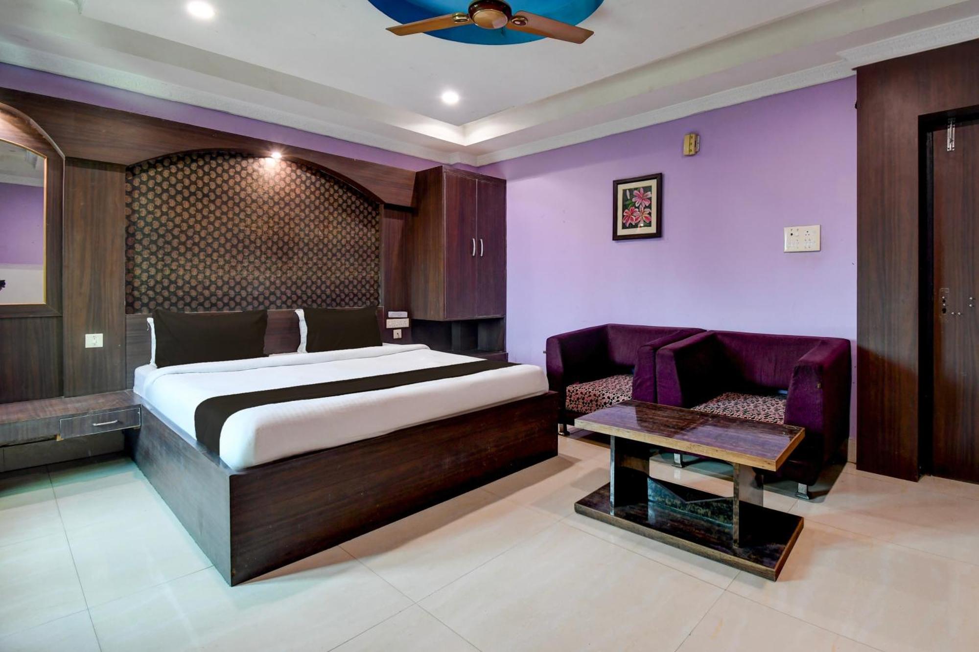 Hotel O Blue Royal Bhubaneswar Exterior foto